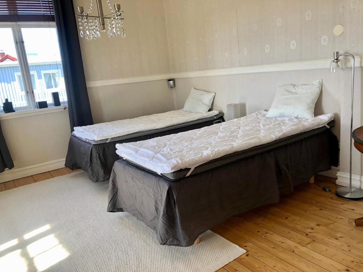 Vacker Vaning Med Havsutsikt I Stroemstads Centrum. Strömstad Exterior foto