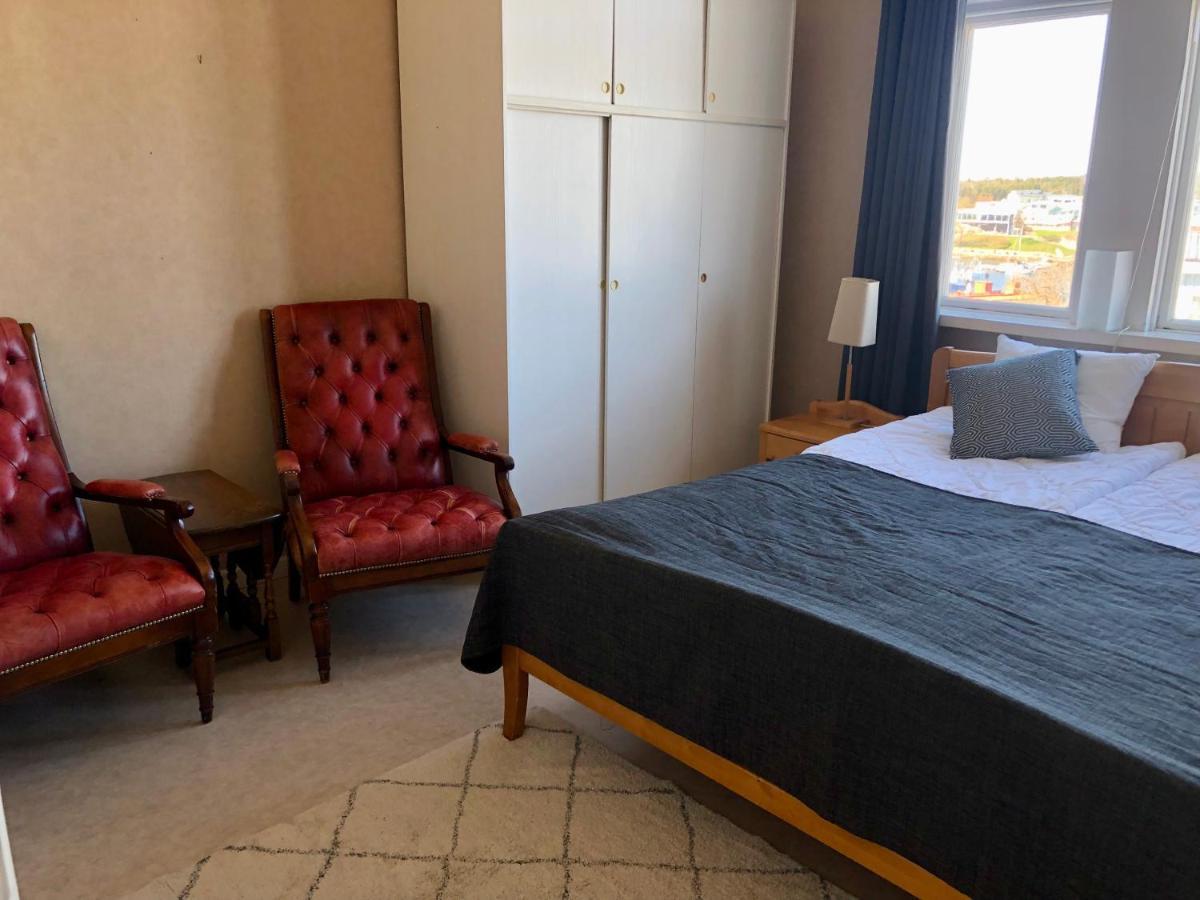 Vacker Vaning Med Havsutsikt I Stroemstads Centrum. Strömstad Exterior foto